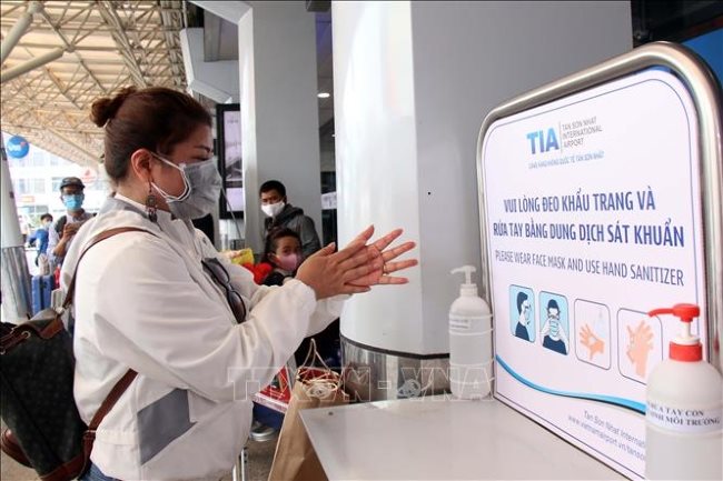Vietnam prepares to pilot vaccine passports