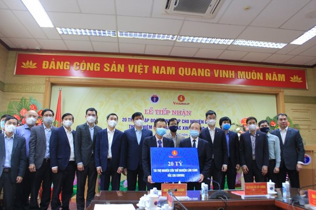 Vingroup – open arms turn wider for the community