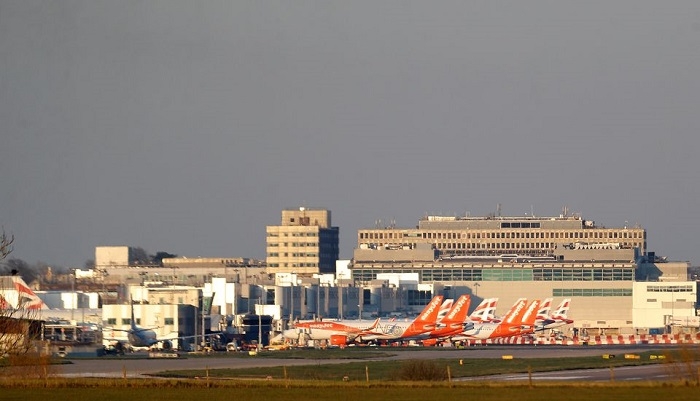 Britain's airlines say extra support needed if travel stays shut