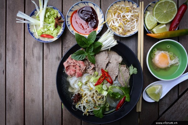 Famous Vietnamese Dishes