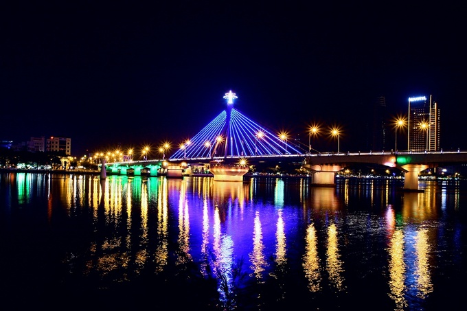 4 bridges with special designs of Da Nang