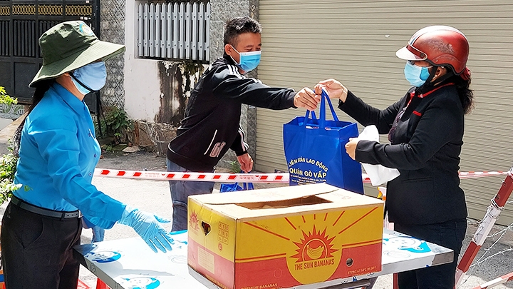Supporting workers and enterprises in difficulty during pandemic