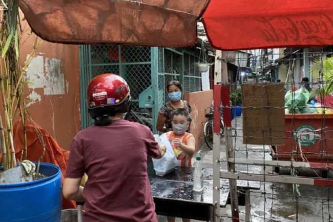 Covid-19 still spreads as 400 more cases reported