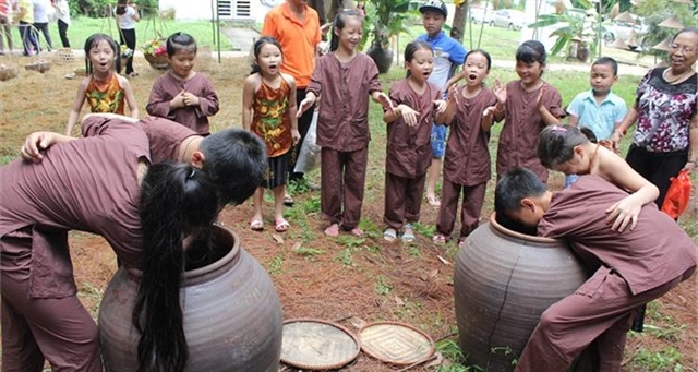 Cultural village reopens, featuring a variety of cultural activities