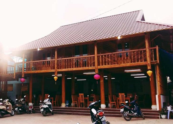 Delicious restaurants in Bac Ha is famous and popular