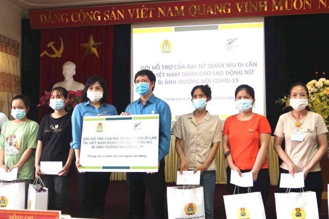 Female workers affected by Covid-19 receive financial aid from New Zealand