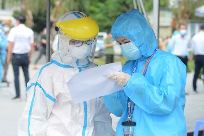 Four areas in Danang tells residents to stay at home