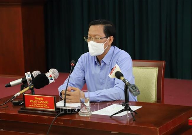 HCMC may extend stringent social distancing by one or two weeks