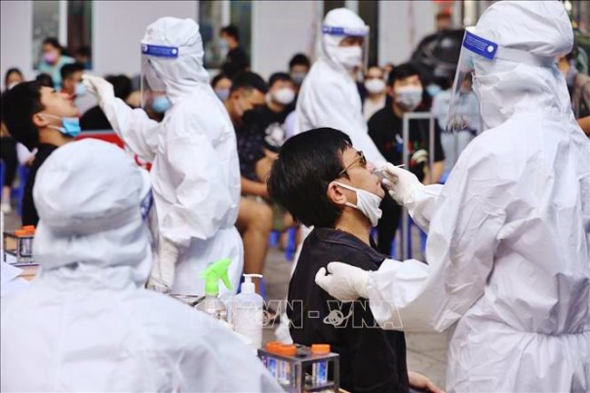 HCMC’s Covid-19 tally surpasses 12,000