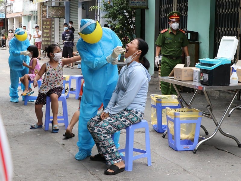 Ho Chi Minh City bans public gatherings of over two