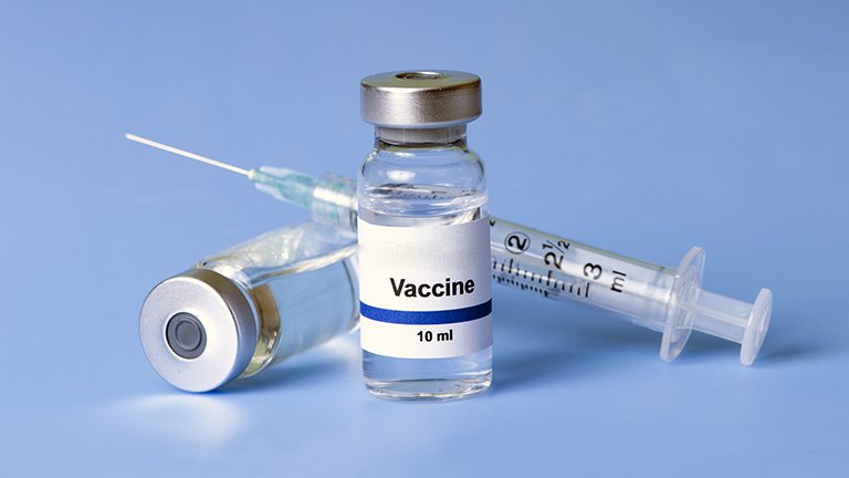 Vietnam reaches agreements on technology transfers for Russian and U.S. coronavirus vaccines