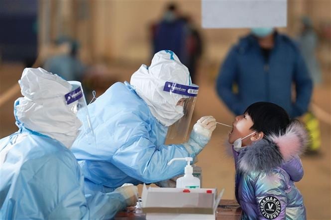 Vietnam records 983 more Covid-19 cases in Tuesday noon report