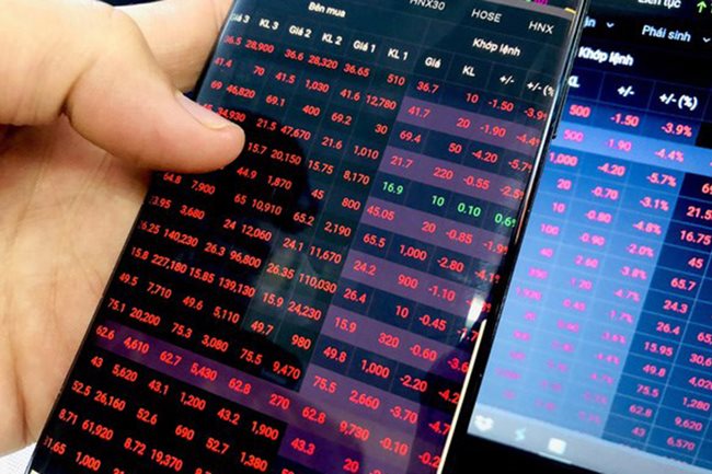 Local stocks’ downward momentum extended