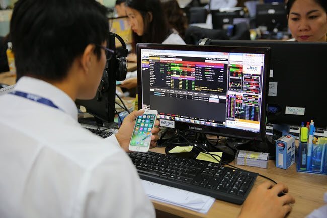 Market turns bearish amid increased selling pressure