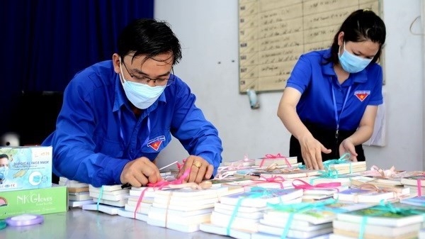 Books distributed to residents in Ho Chi Minh City quarantine facilities