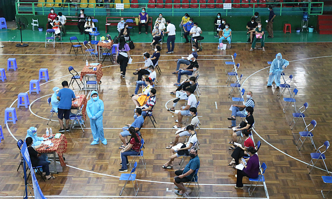 Vietnam News Today July 26 HCM City to Ban People From Going Out at Night