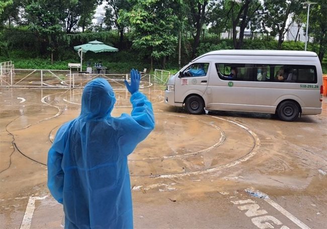 Over 4,300 Covid patients discharged from hospitals in HCMC on Tuesday