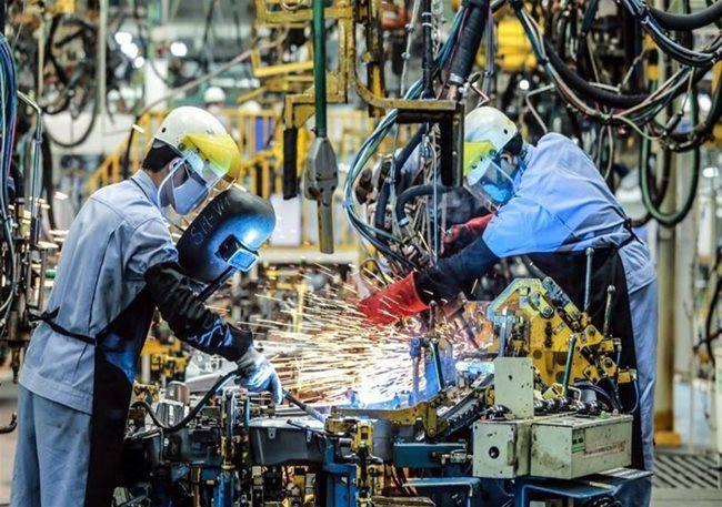 Vietnam’s industrial production sees mild rise in July