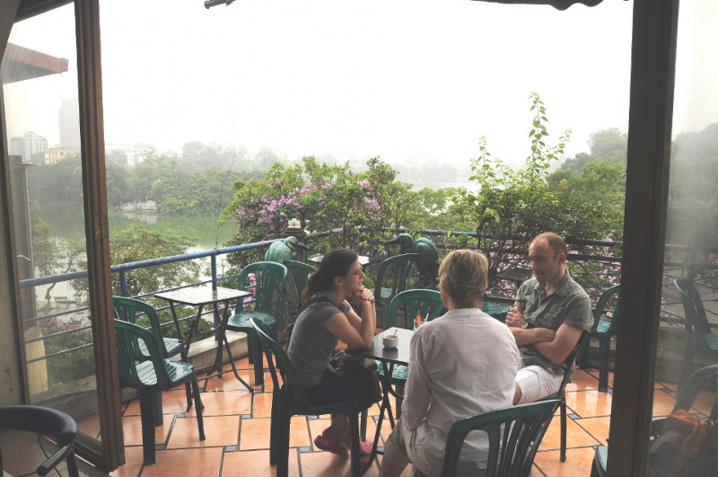 14 cafes with beautiful “skylights” in Hanoi