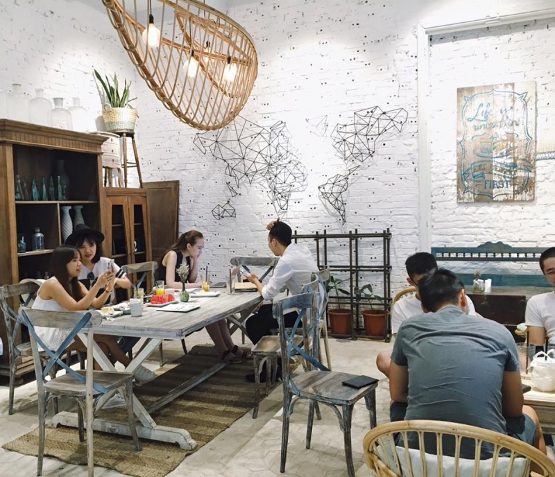 6 most beautiful villa cafes in Hanoi