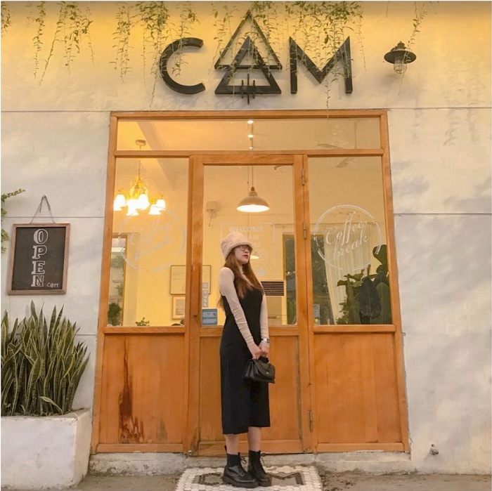 Beautiful cafes in Ha Long make a “wave” of the virtual community
