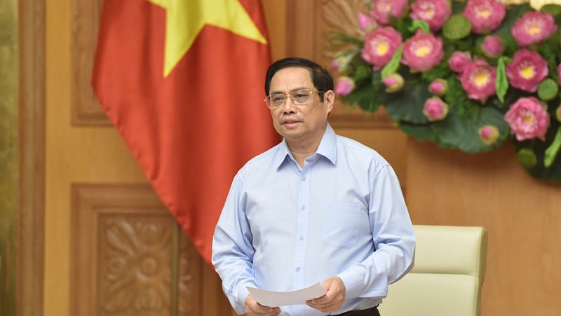 Government always accompanies businesses amid COVID-19: PM