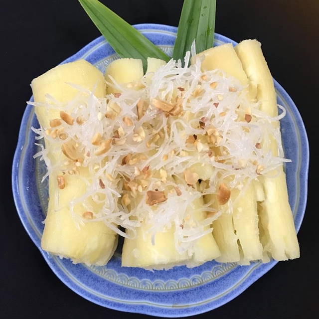 Childhood memories: cooking with cassava