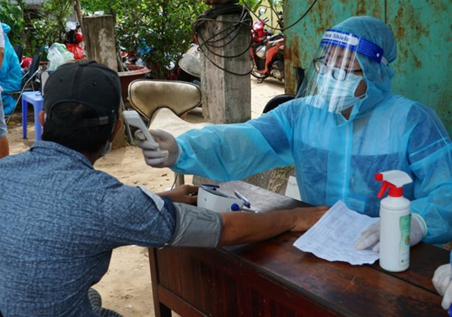 HCMC’s Covid-19 tally in fourth wave exceeds 100,000
