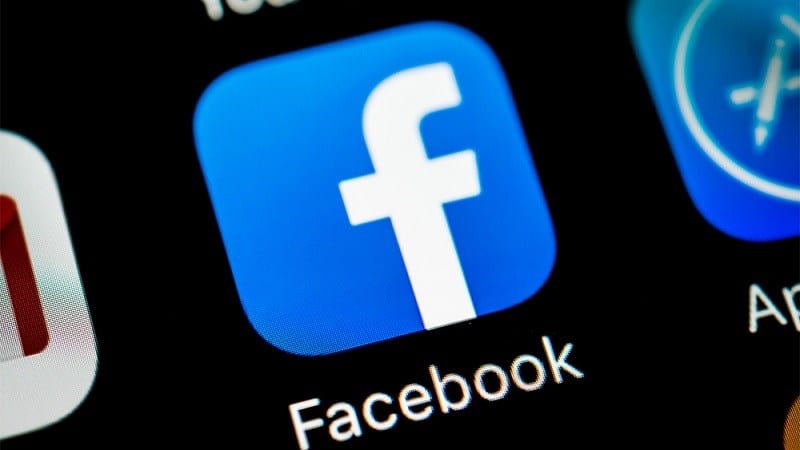 Many Facebook accounts in Vietnam temporarily locked due to policy violation