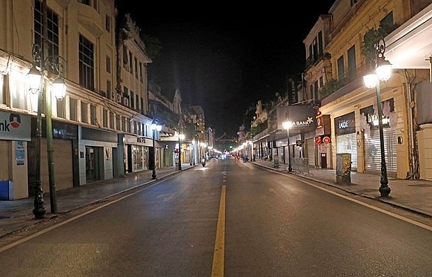 Government Chief Orders Priority to Fight Covid and Solve Difficulties in Investment Business