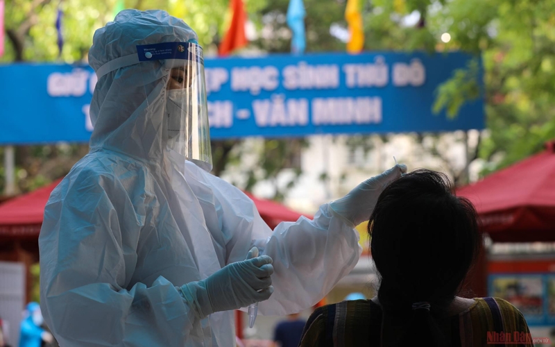 Vietnam reports 9,180 new COVID-19 cases on August 13