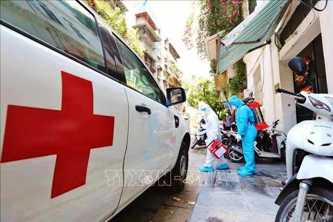 PM orders clarification of five clinics' refusal of patient in Binh Duong