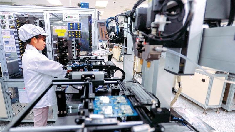 Singapore leads foreign investment in Vietnam