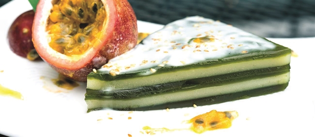 Silky 'Pig skin cake' wins international recognition