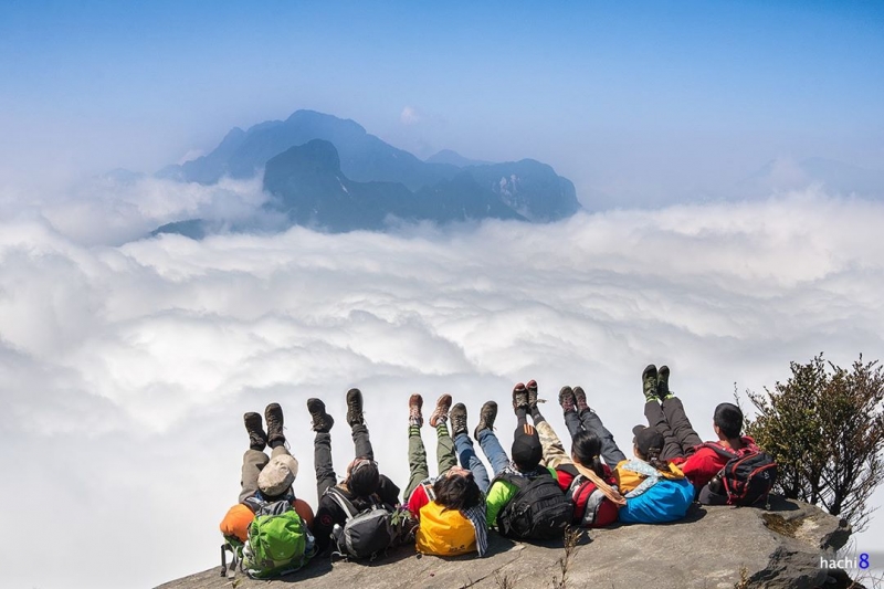 Top 10 mountains with the most beautiful scenery in Vietnam