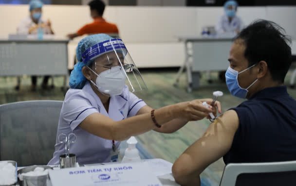 Vietnam records 4,271 more Covid-19 cases