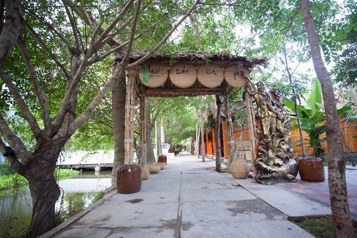 Experience going to Ca Mau international eco-tourism area to relieve stress at the weekend