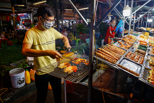 Vietcetera’s Expat Employees Recommend Their Favorite Vietnamese Foods & Drinks