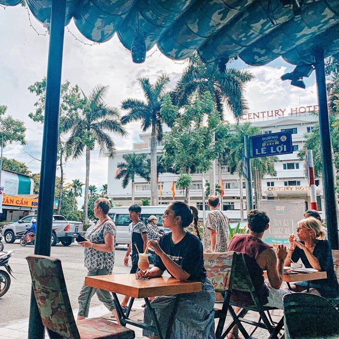 Hue Walking Street: a bustling corner in the heart of the quiet Ancient Capital