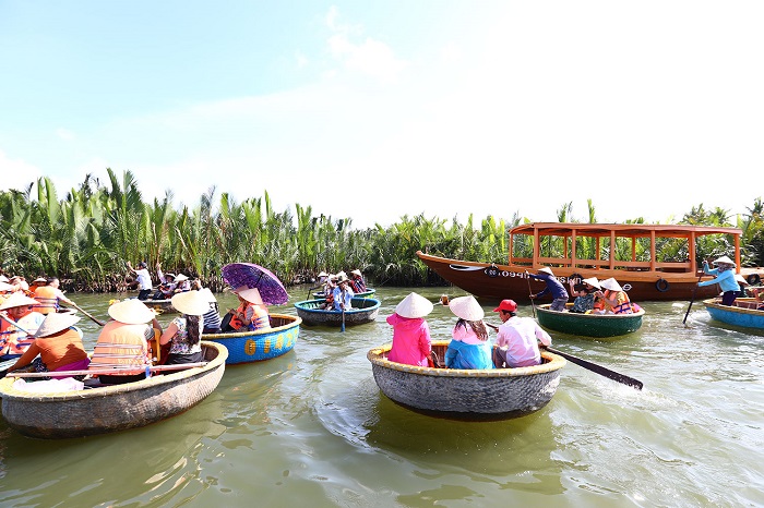 Invite each other to the eco-tourism areas in Phu Quoc