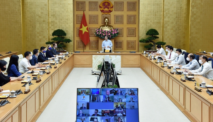 Vietnam hopes to receive more US support in COVID-19 combat: PM