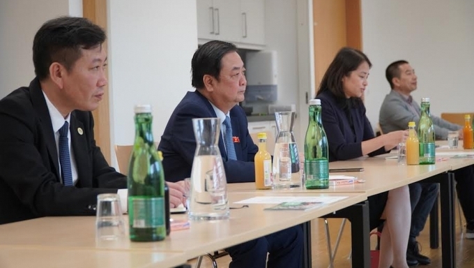 Vietnam keen on cooperating with Austrian university in life science research