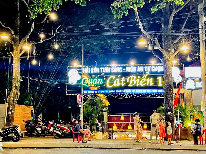 Take a look at the delicious snail restaurants in Phu Quoc to eat once and you will love it, the price can’t be beat