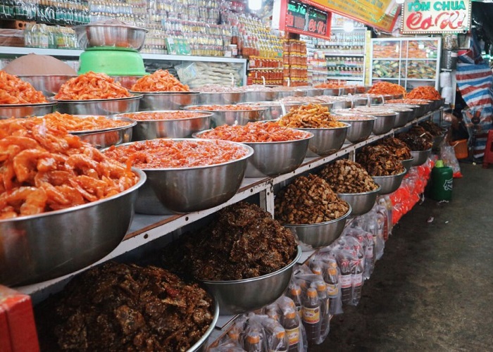 The experience of choosing to buy gifts when traveling to Vung Tau is meaningful with the address