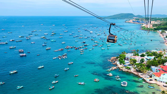 Vietnam to welcome fully-vaccinated foreign tourists from next month