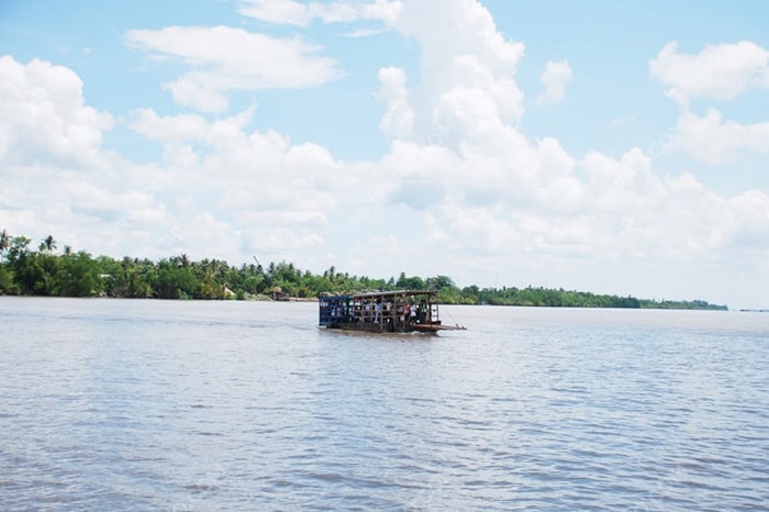 Down the Hau River to visit the rich and green My Phuoc islet