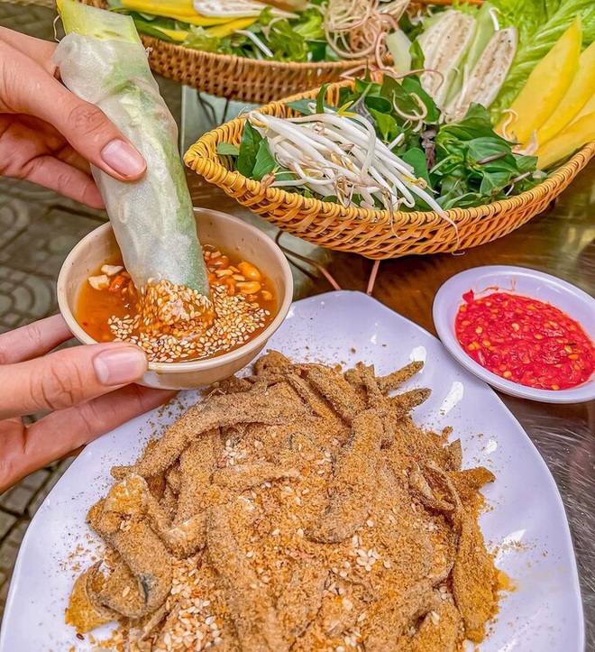 Herring specialty “eaten raw” is famous in Da Nang