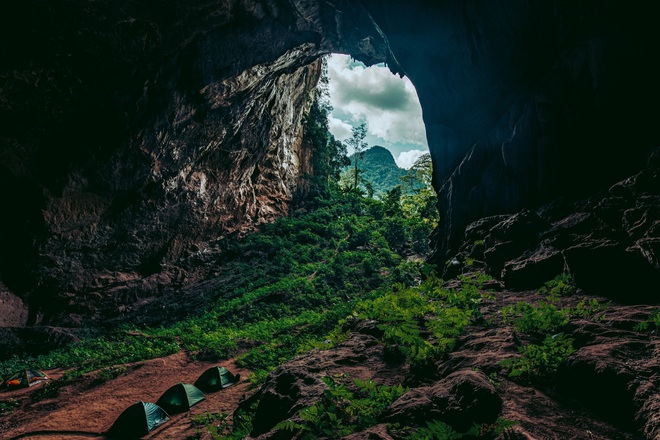 The wild beauty of one of the largest caves in the world