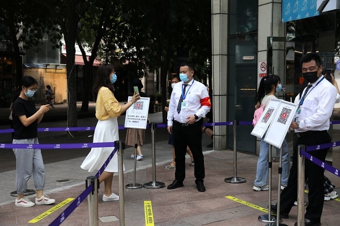 China reports no new local COVID-19 cases for first time in over 3 weeks