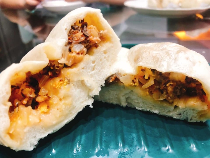 Dumplings are the best street food in Vietnam